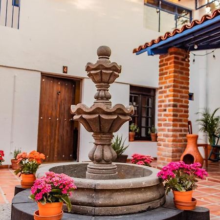 Casa De Hospedaje -La Abadia De San Pedro Гвадалахара Экстерьер фото